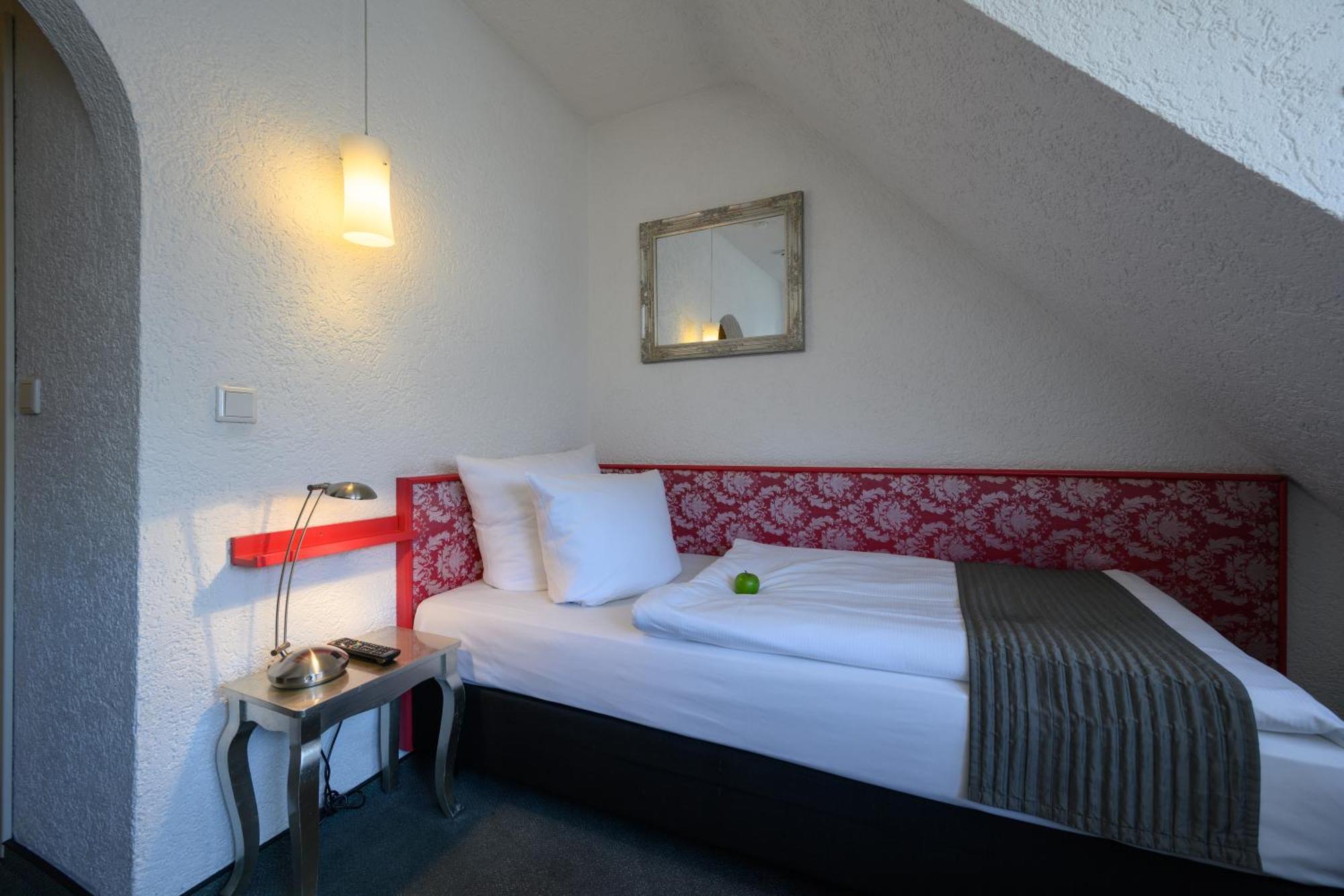 Hotel Heymann Kaiserslautern Buitenkant foto