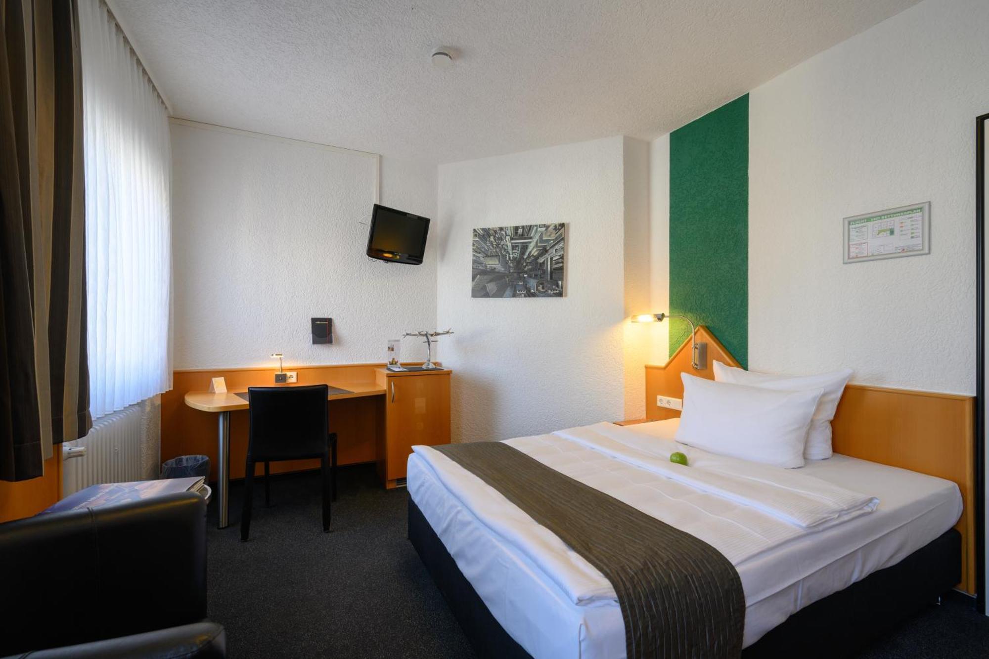 Hotel Heymann Kaiserslautern Buitenkant foto