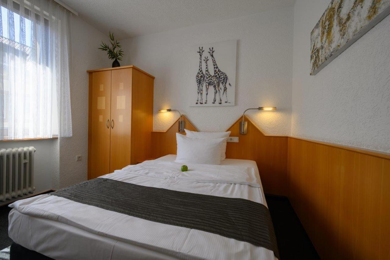 Hotel Heymann Kaiserslautern Buitenkant foto