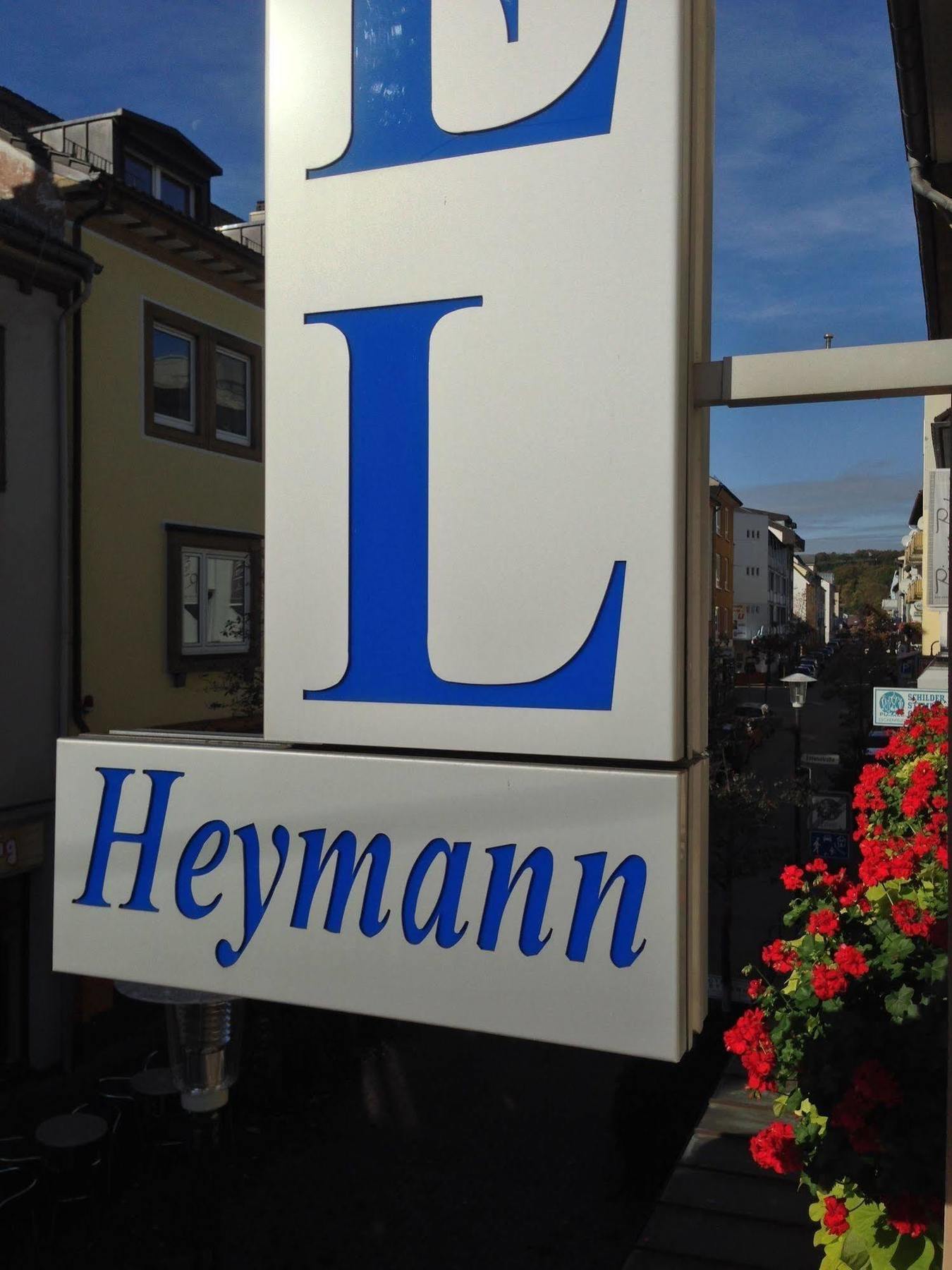 Hotel Heymann Kaiserslautern Buitenkant foto