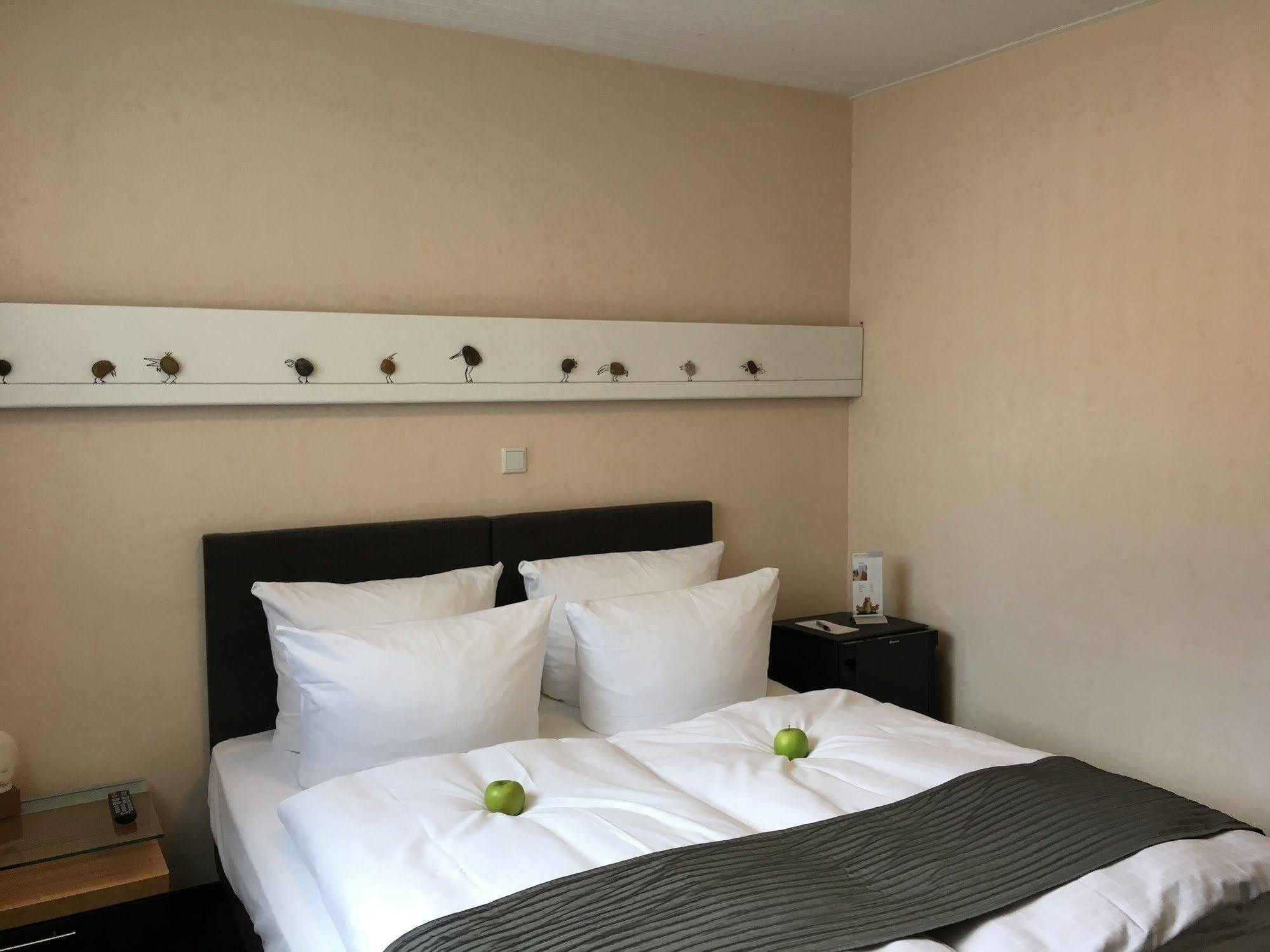 Hotel Heymann Kaiserslautern Buitenkant foto